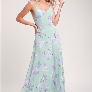Lulus sage green floral dress